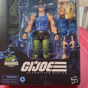 Hasbro G.I. Joe Classified Series Action Figure - Black and Green